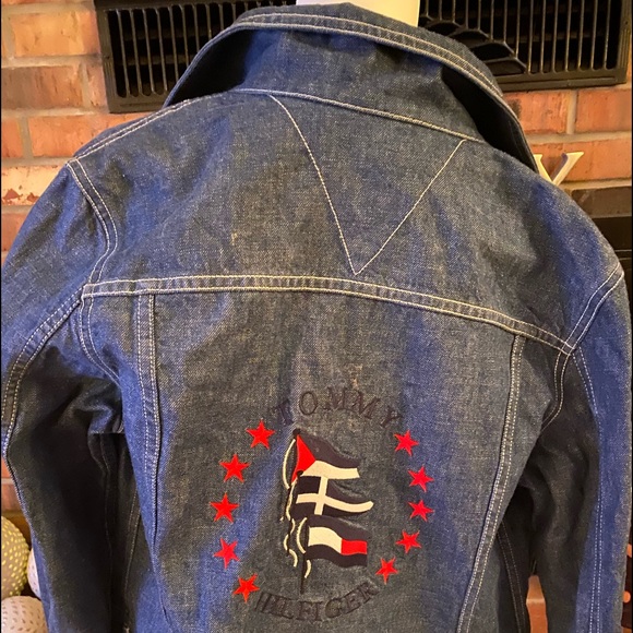 Tommy Hilfiger Jackets & Blazers - Tommy Hilfiger Denim Jacket size Large